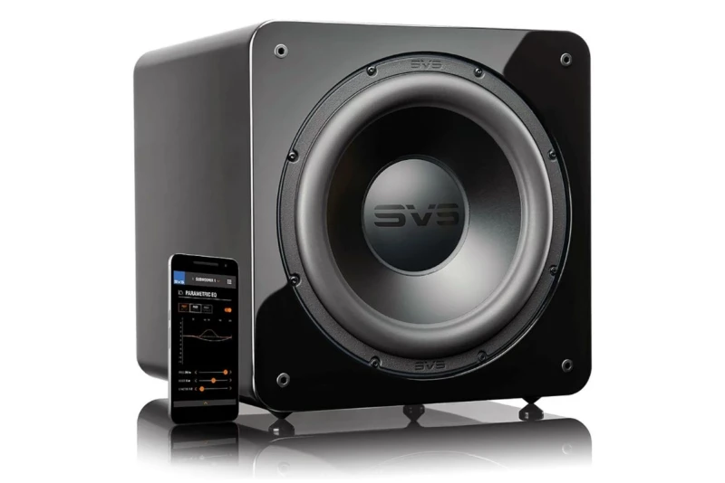 SB-2000 Pro av SVS.